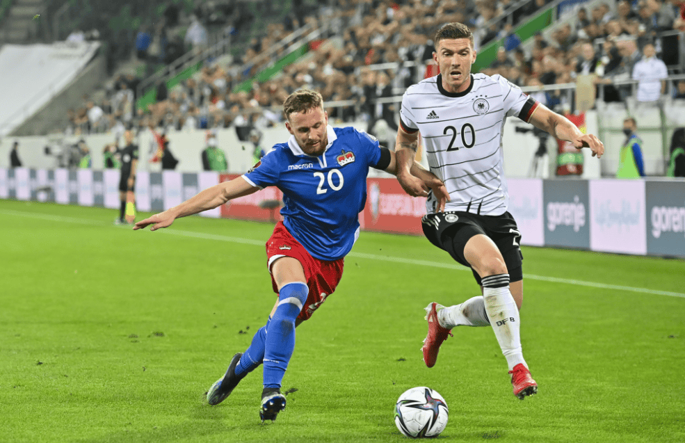 波黑胜过西班牙，晋级欧国杯半决赛