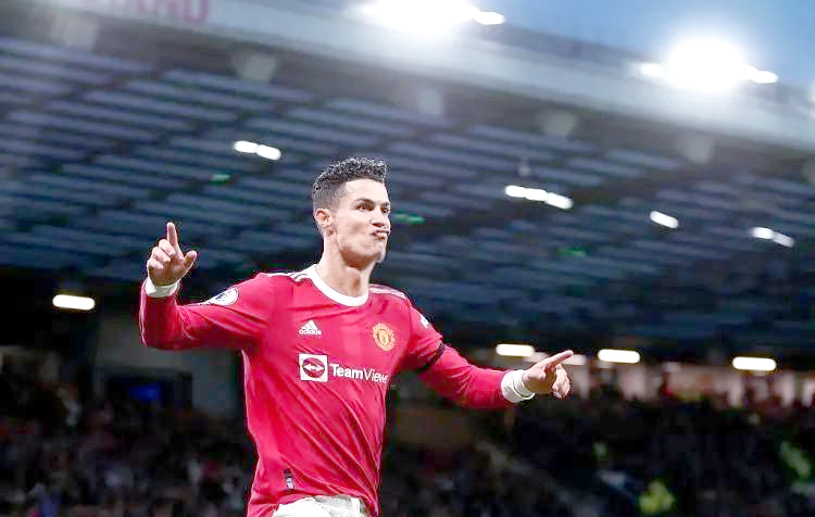 九游中国-包含快讯：曼联抵达美国备战世俱杯的词条