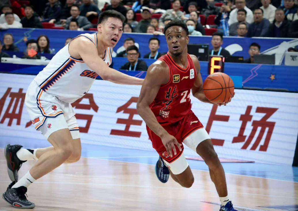 九游体育-球员状态火热，助力球队夺得胜利的简单介绍