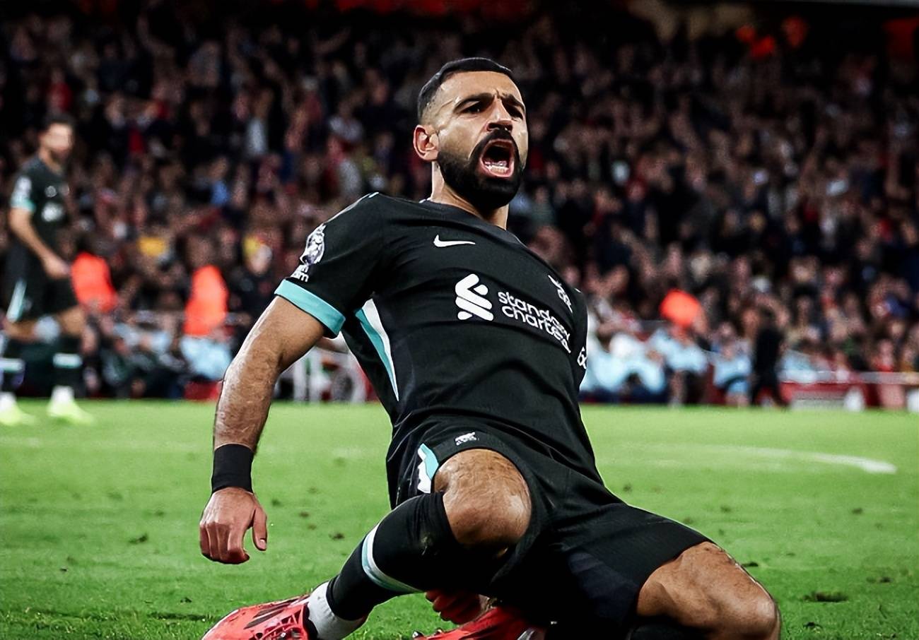 包含热门赛事：足坛焦点话题持续发酵的词条