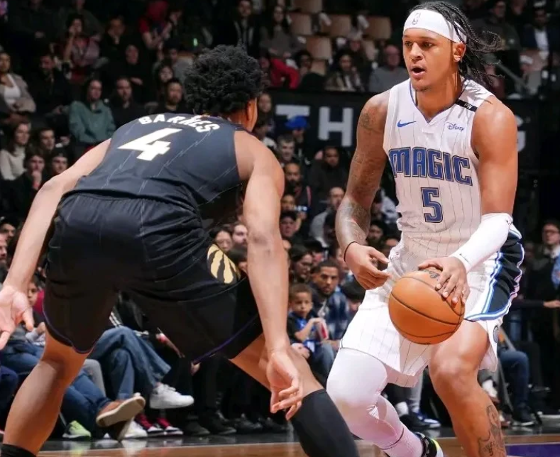 猛龙主场大败,无缘晋级西部半决赛 猛龙主场大败,无缘晋级西部半决赛