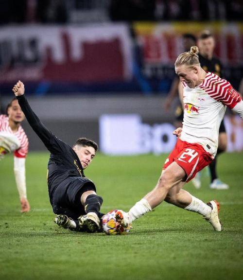 九游体育APP下载-皇马遭遇意外失利，欧洲顶级赛事再现悬念的简单介绍