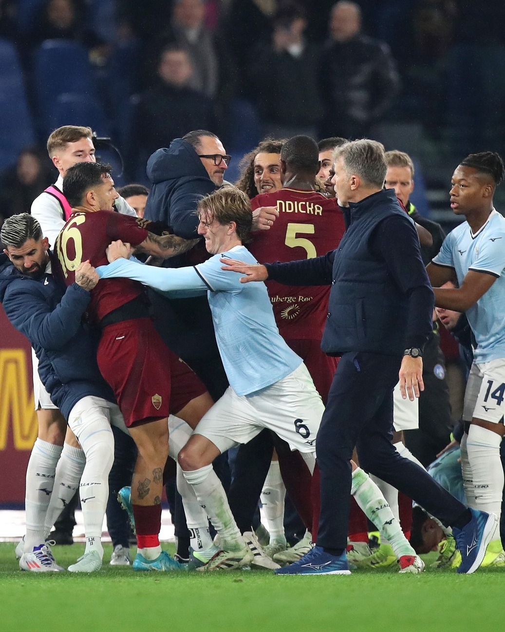 九游娱乐入口-罗马客场大捷,排名继续攀升