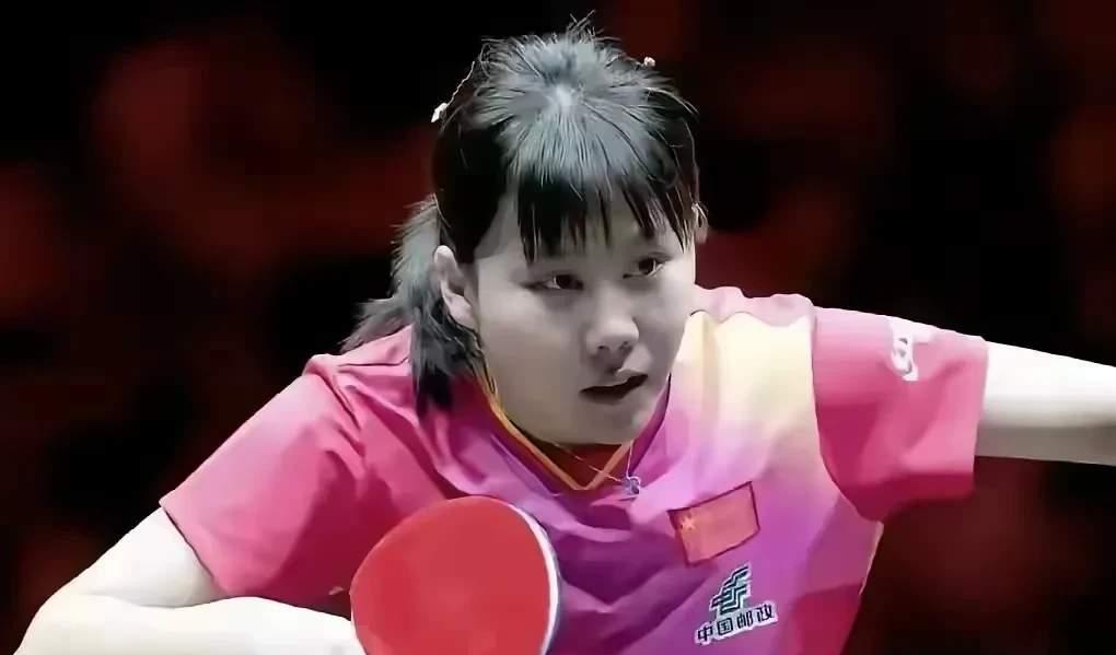 九游APP-罗马尼亚队球员坚韧拼搏，引人瞩目