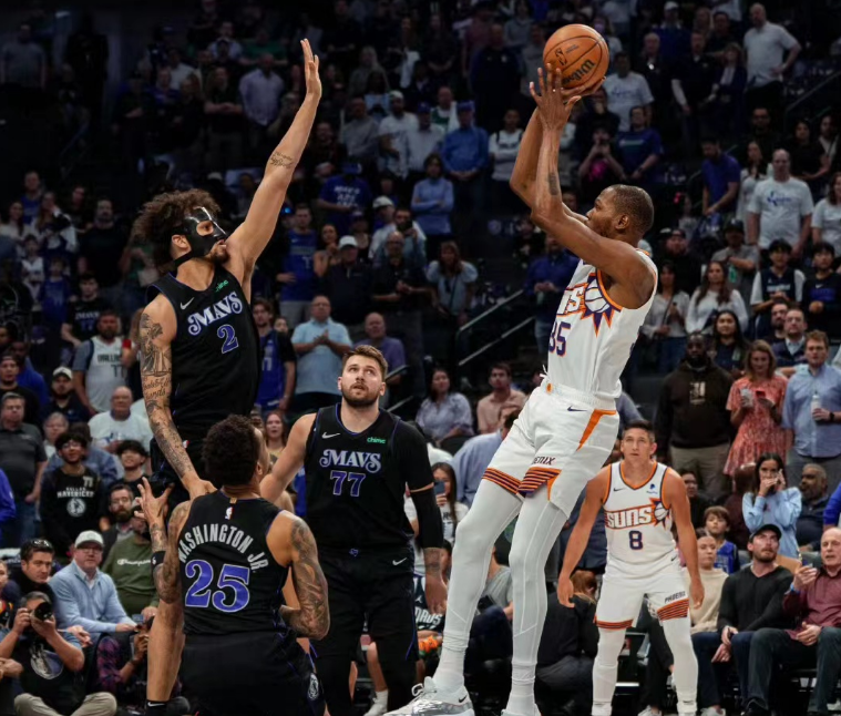 九游官网-包含独行侠队全队发挥亮眼,连胜在望的词条