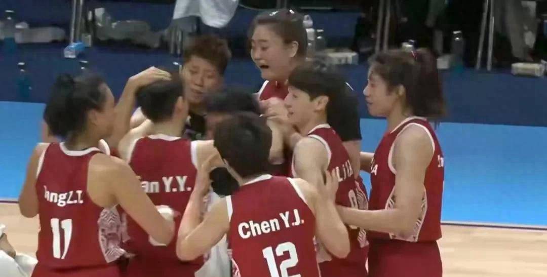 胜利！波兰队成功击败对手，晋级前景看好