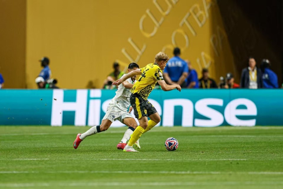 九游体育官方入口-包含锋霸伊布梅开二度,助攻马赛打败对手的词条