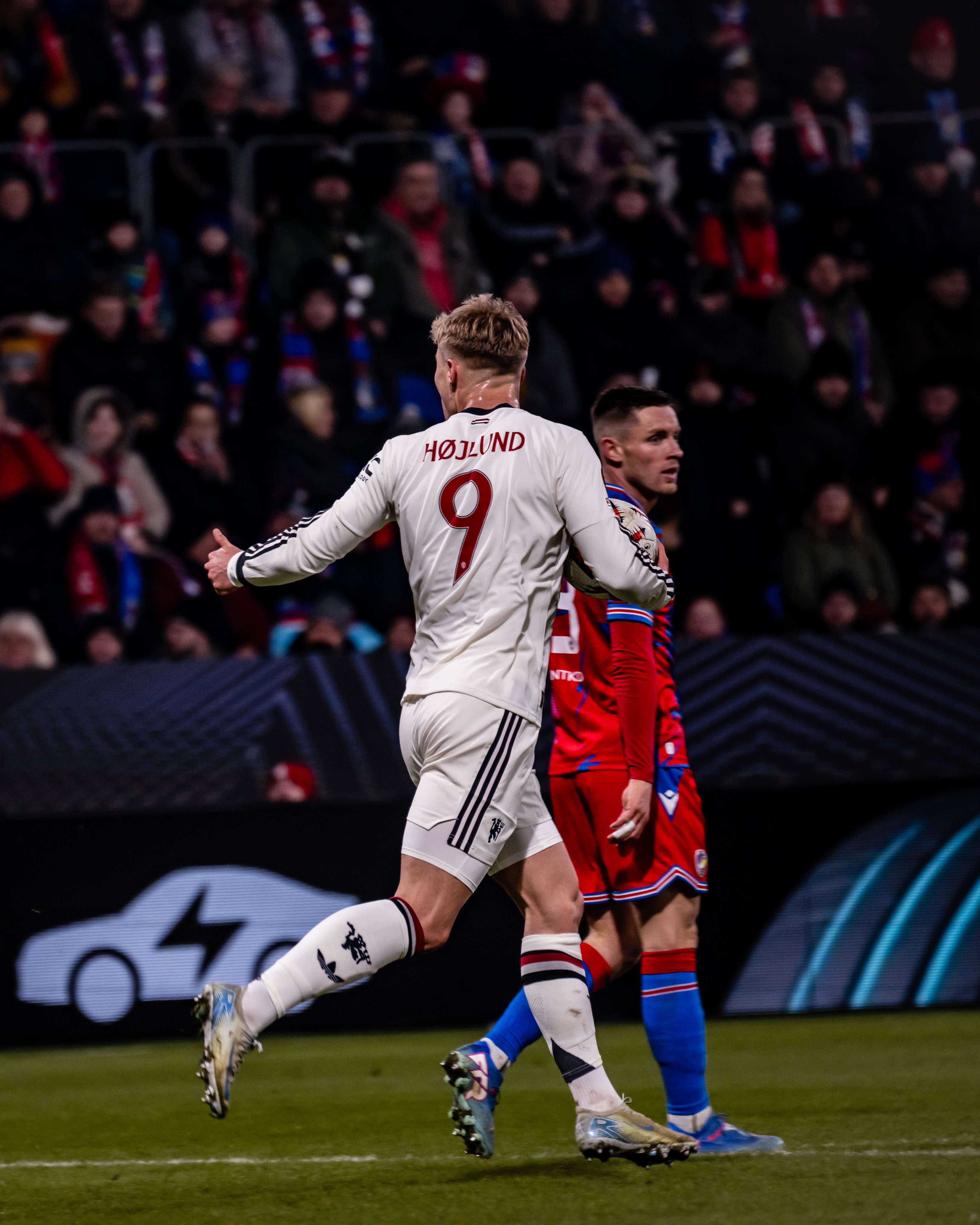 曼联客场告捷,终结桑德兰不败纪录 曼联客场告捷,终结桑德兰不败纪录