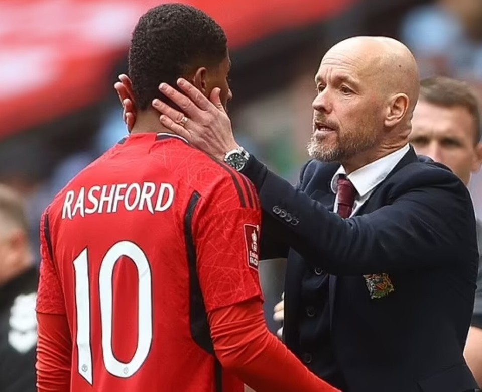 英格兰遭遇尴尬失利,出线前景堪忧 英格兰遭遇尴尬失利,出线前景堪忧