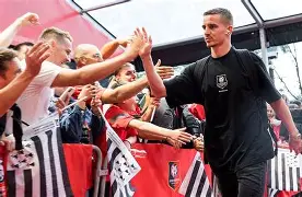 雷恩驰逢成功晋级，棕榈酒德累格两连胜的简单介绍