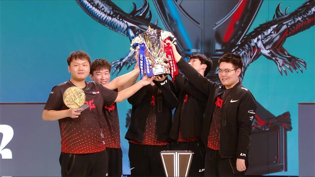 丹麦队力挫对手晋级欧洲杯四强 丹麦队力挫对手晋级欧洲杯四强