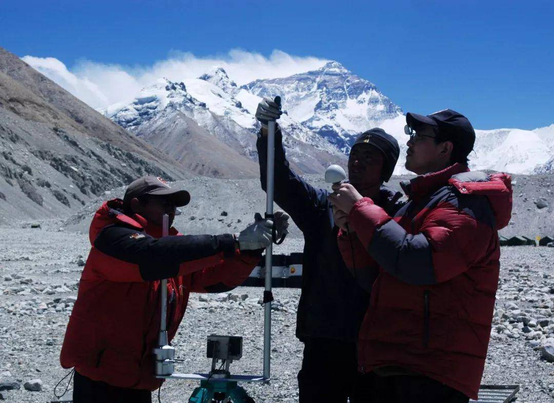 九游娱乐官方-临门一脚关键时刻,前场嘹亮一声呐喊!