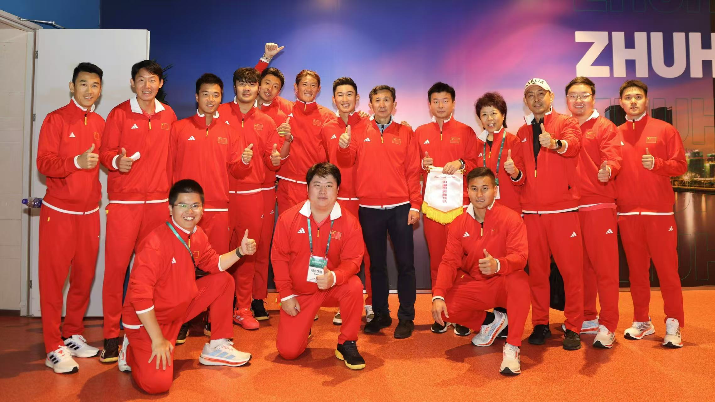 黑山国家队取胜晋级,备受瞩目地将在国际足球赛事中竞争 黑山国家队取胜晋级,备受瞩目地将在国际足球赛事中竞争