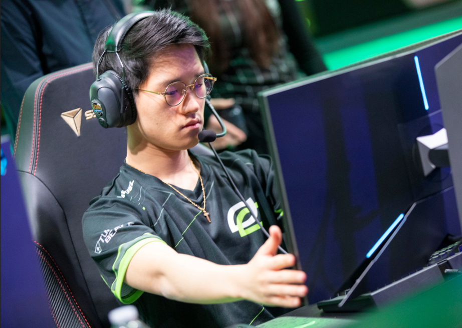 九游体育平台-关于TSM血洗100T,CoreJJ操刀奇招英雄翻盘激烈交锋全球总决赛,让粉丝疯狂欢呼的信息