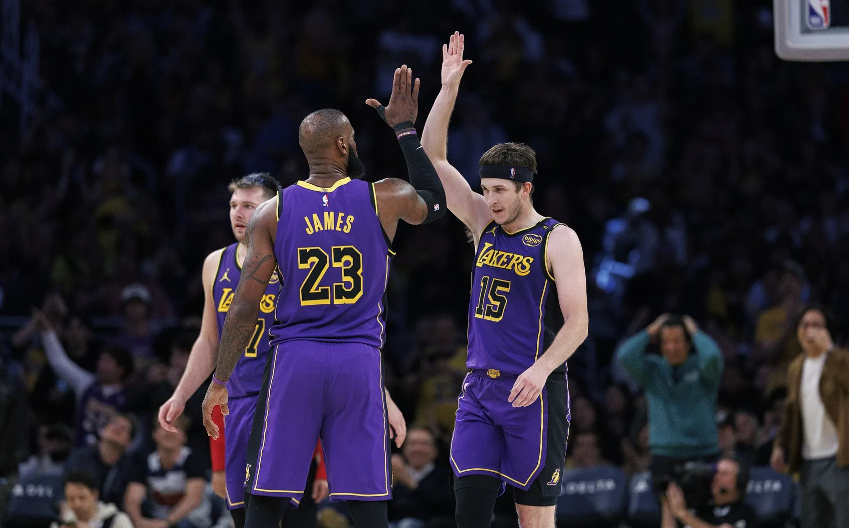 九游娱乐网站-鹈鹕横扫奇才,霍乐迪全场最高助攻25次