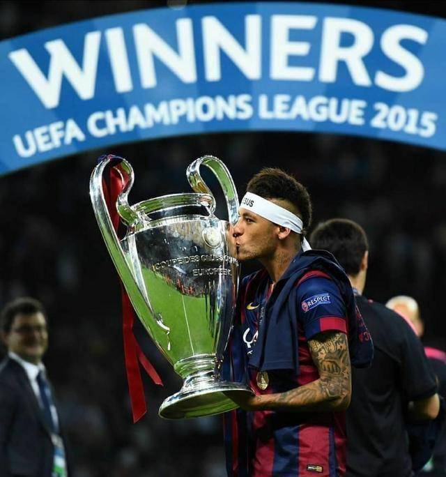 大巴黎惜败巴萨,马赛成功晋级欧洲豪门赛 大巴黎惜败巴萨,马赛成功晋级欧洲豪门赛