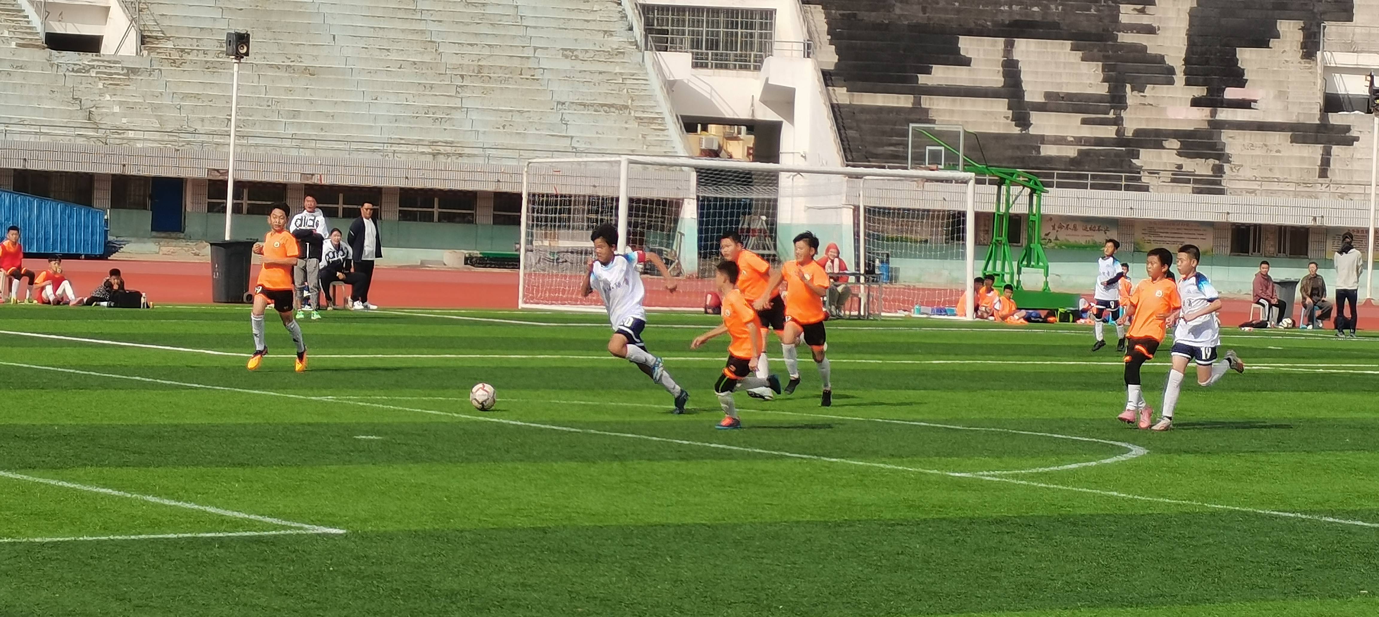 九游体育官方入口-精彩赛事不断，足球盛宴继续燃烧的简单介绍