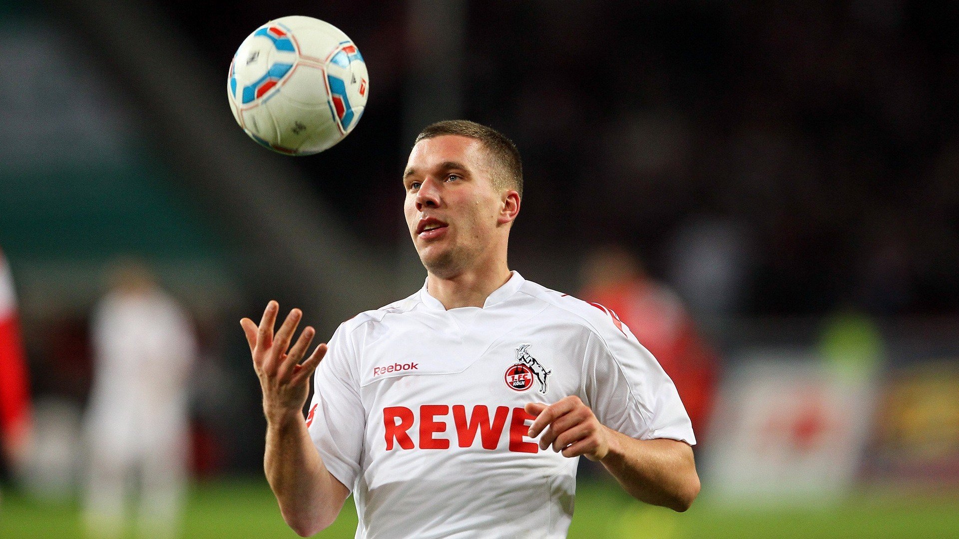 九游体育官方入口-楚阿梅尼的希腊神话，克罗地亚之泪与永恒的一脚