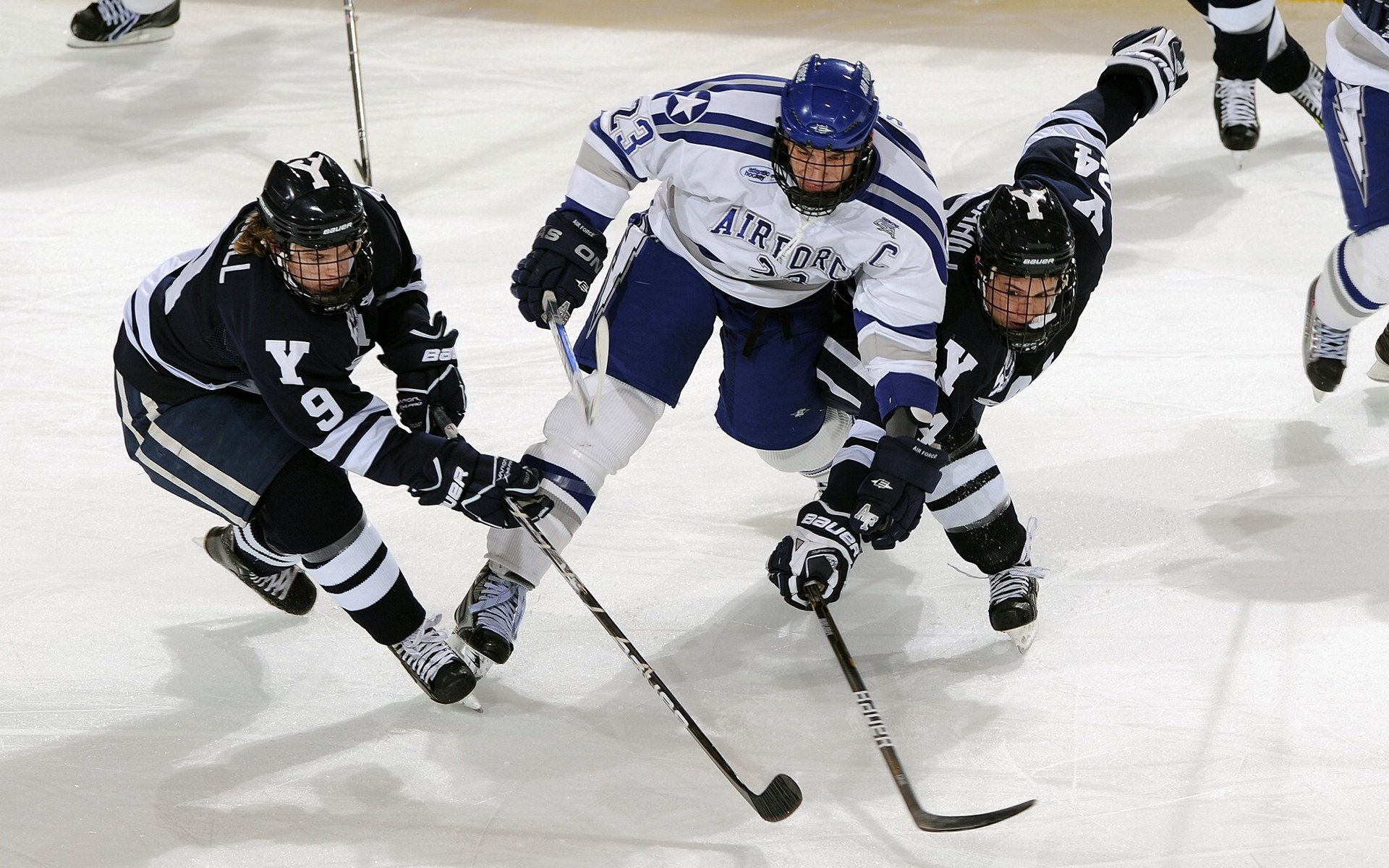九游体育平台-体育的力量，从突尼斯爆冷到富安健洋崛起，见证不可能成为可能