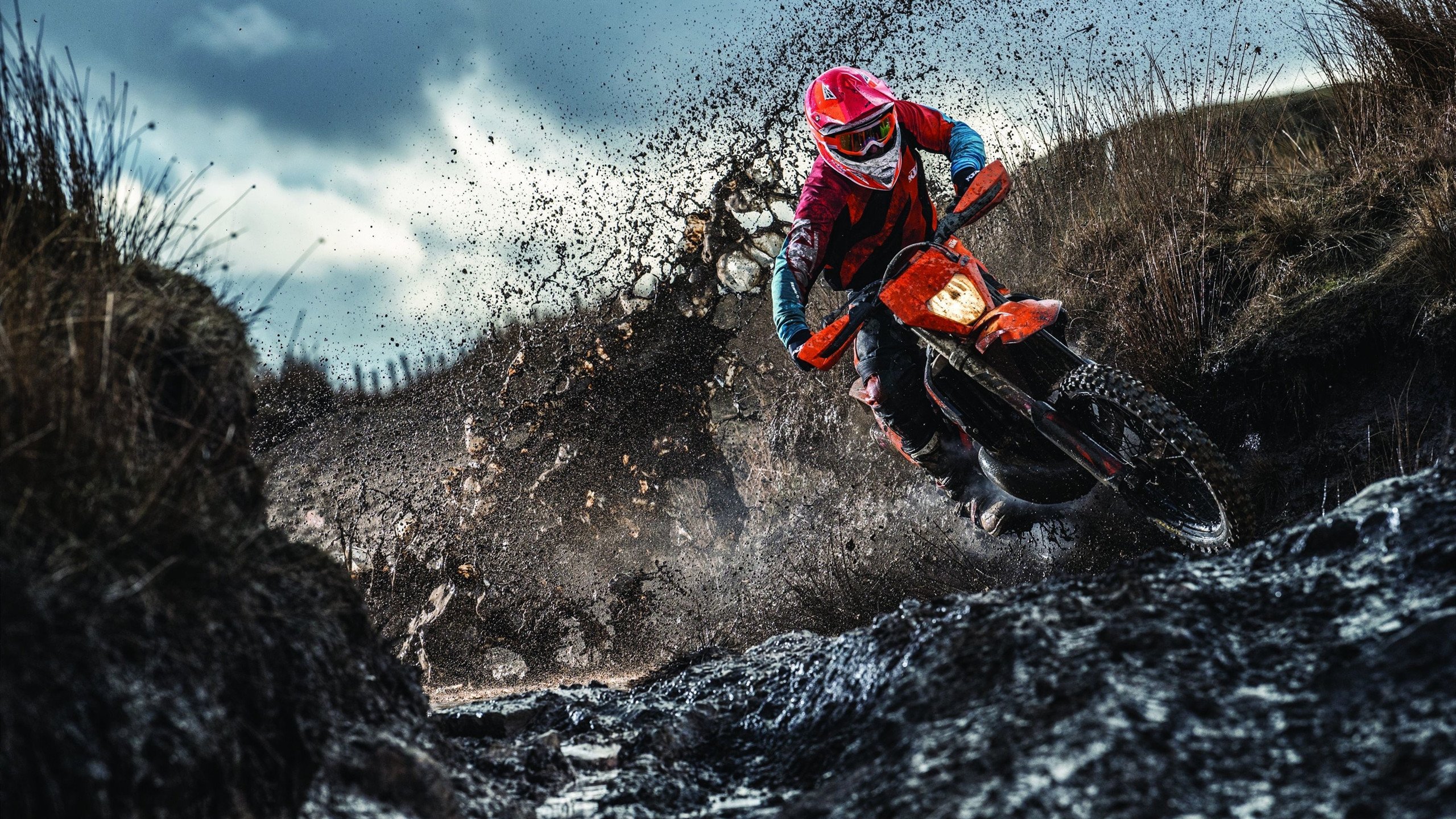 哈利伯顿单节爆发导演速胜，奇才火力全开轻取山西队