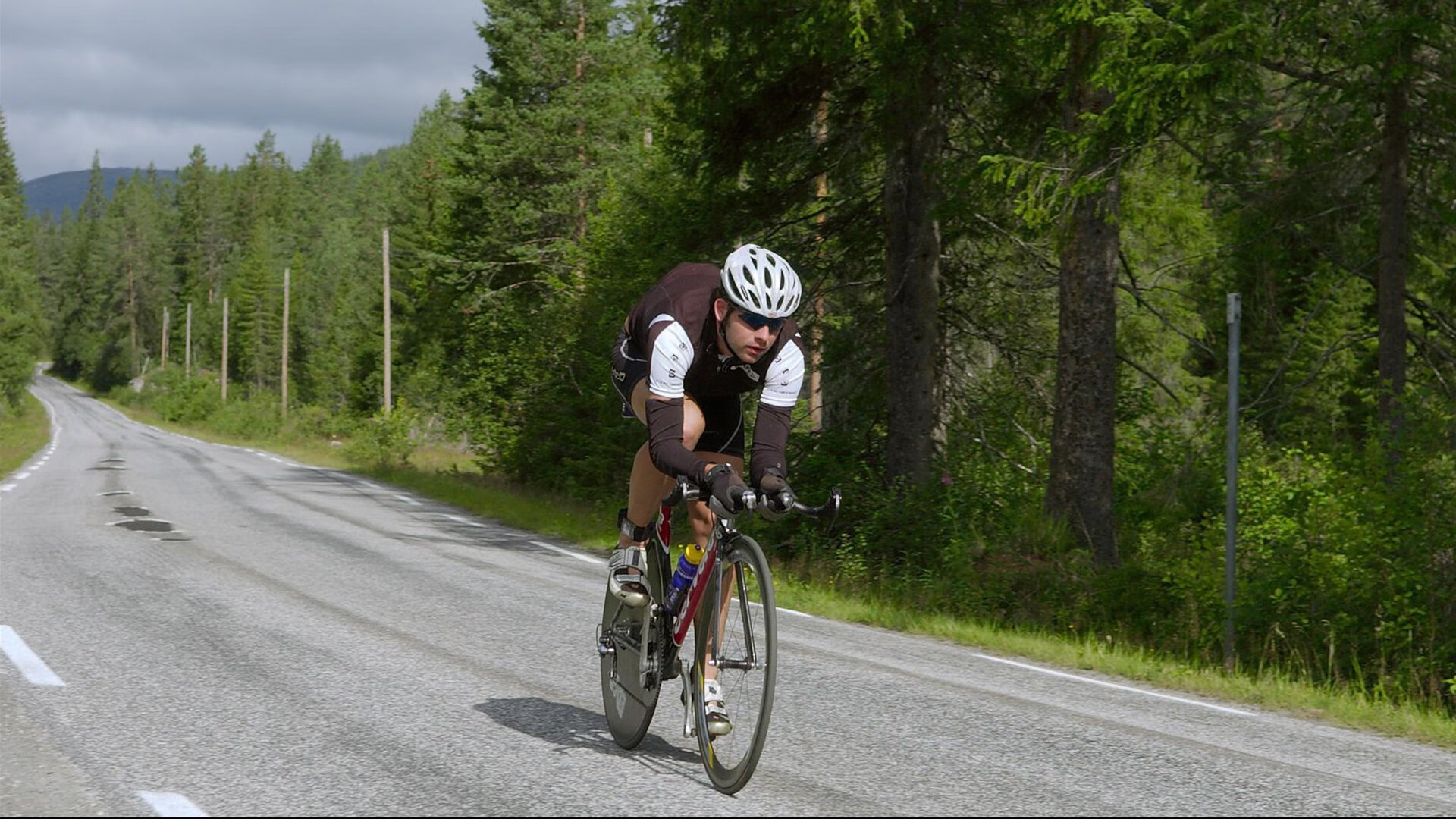 九游游戏-刻度与火焰，当团队绝杀遭遇个人统治力